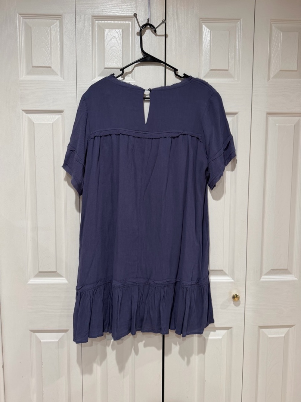 Buckle Women's Short Sleeve V-Neck Tunic - Slate Blue - Picture 4 of 9
